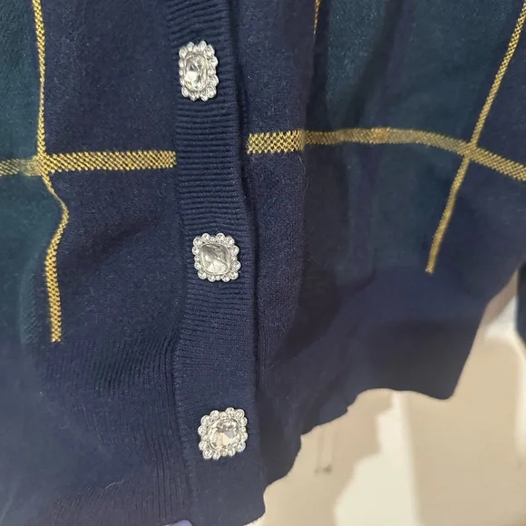 Tahari Medium Navy Green Plaid Oversized Crystal Button Up Cardigan - Picture 3 of 6
